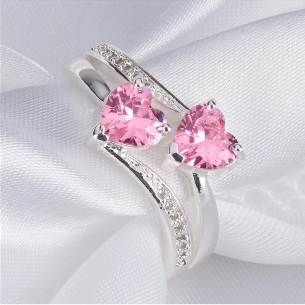 New Two Hearts 925 Silver Beautiful Pink Sapphire Ring - Picture 1 of 5